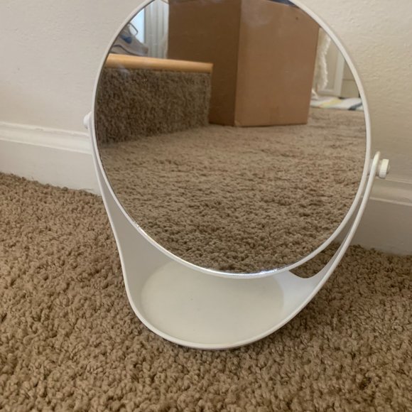 Mirror - Picture 2 of 2